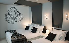 Rooms Villa Downtown
